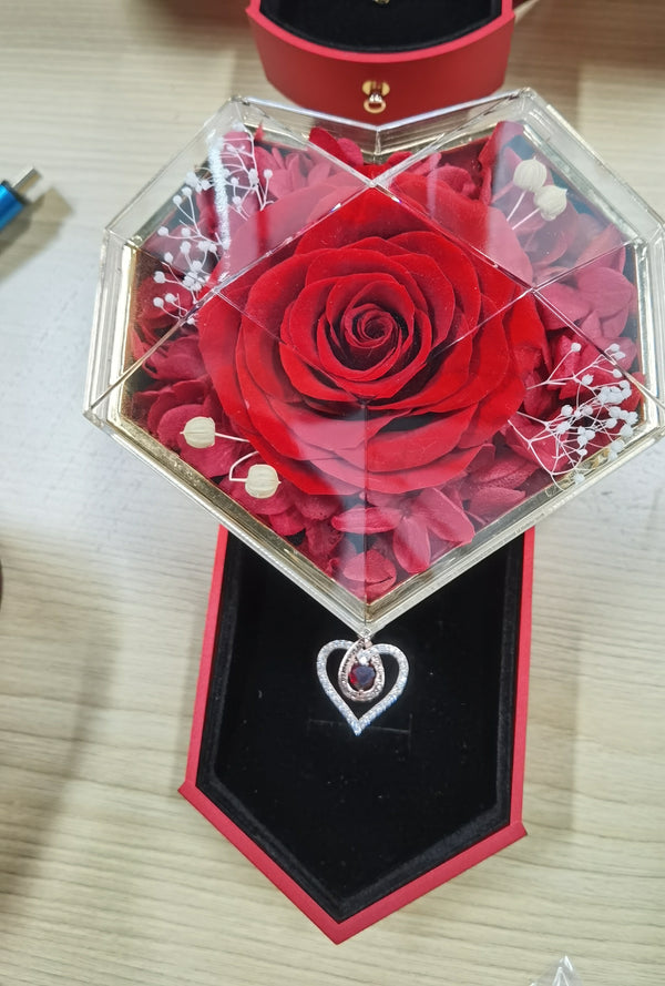 Mountova Large Heart-shaped Jewelry Box